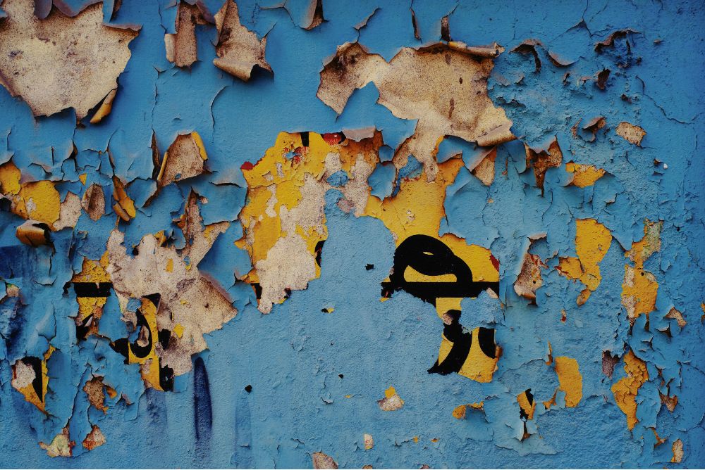 Paint Peels on Massachusetts Homes